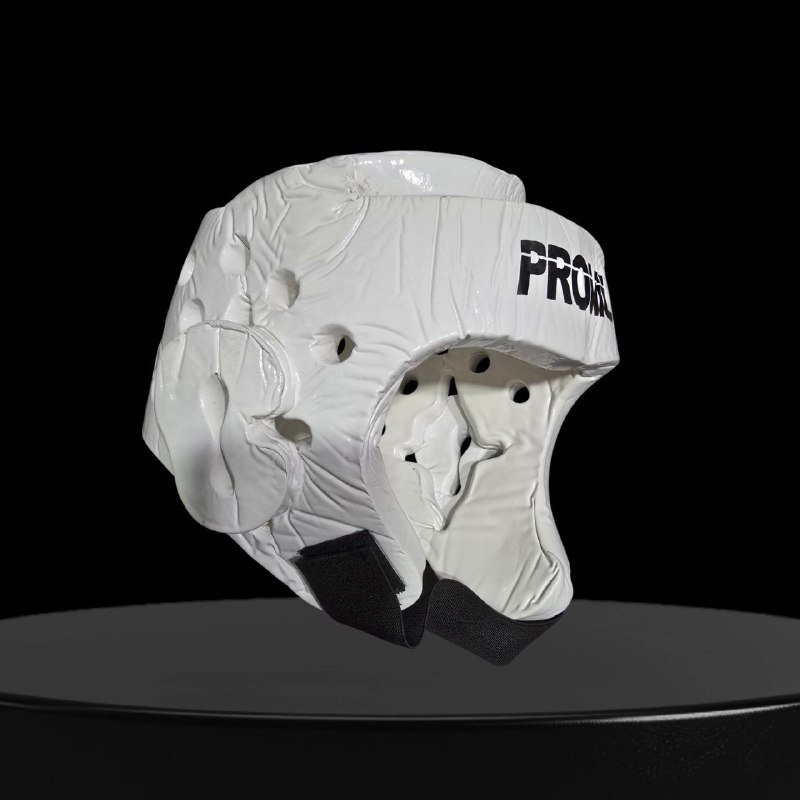 Кимоно Adidas, шлем Proml, накладки, предохраняющие трусы 3