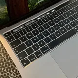 MacBook Pro 13 M2 2022 1