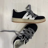 Жилетка Slazenger, кроссовки 41 размера, кроссовки Adidas 4