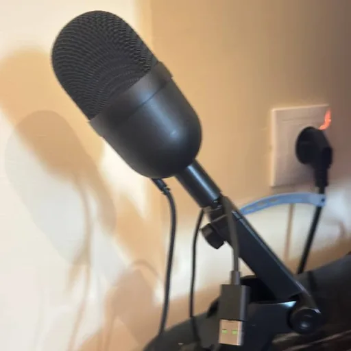 Razer Seiren Mini микрофон