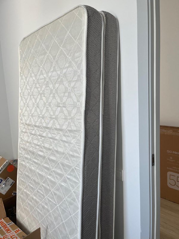 Двухъярусная кровать с матрасами 2