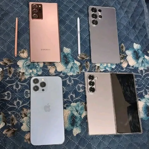 Смартфоны Samsung, Apple