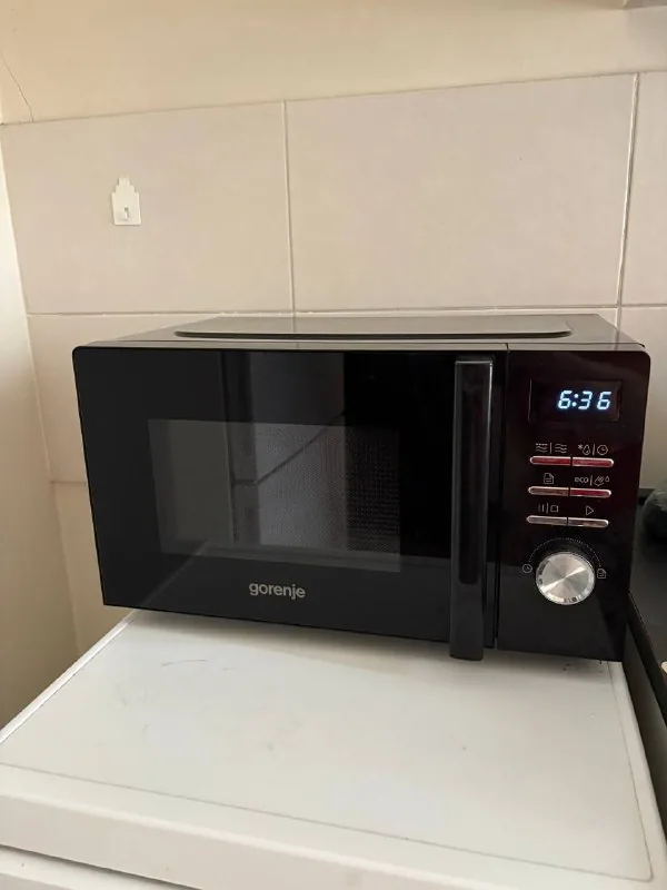 Микроволновка Gorenje MO20A4BH
