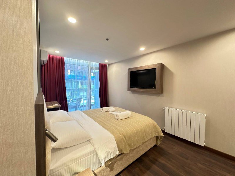 Просторная студия с мебелью в аренду 5