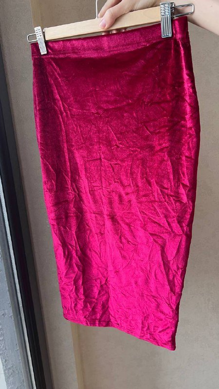 Юбка под бархат красного цвета размер S-M