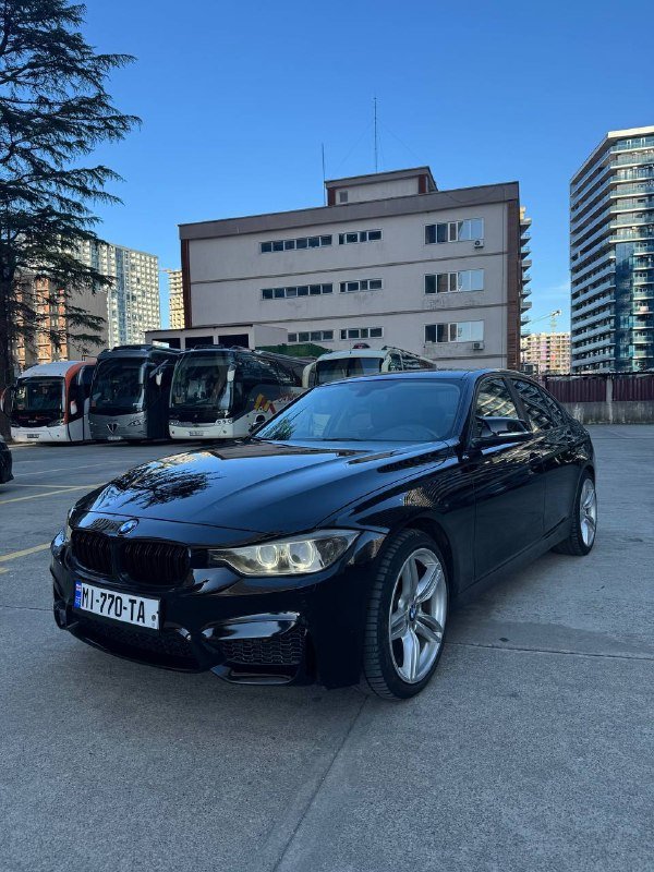 BMW F30 328i 3