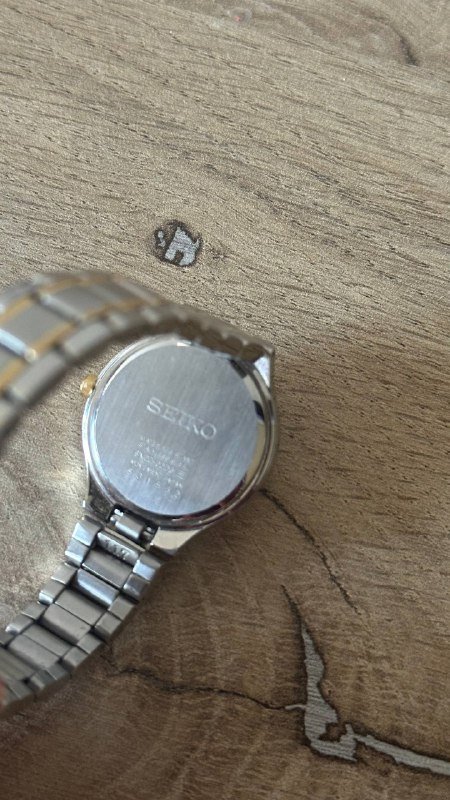 Часы Citizen Eco-Drive Radio Controlled, Часы Seiko SUR752 Swarovski Crystals 5