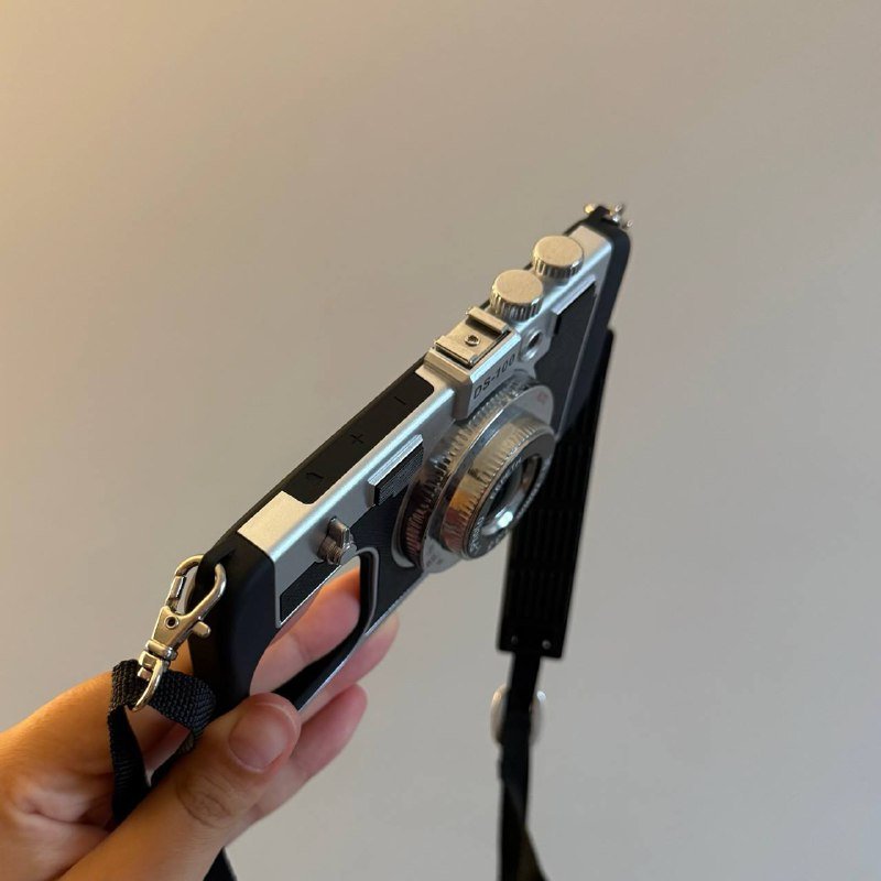 Чехол на iPhone 15 Pro 3