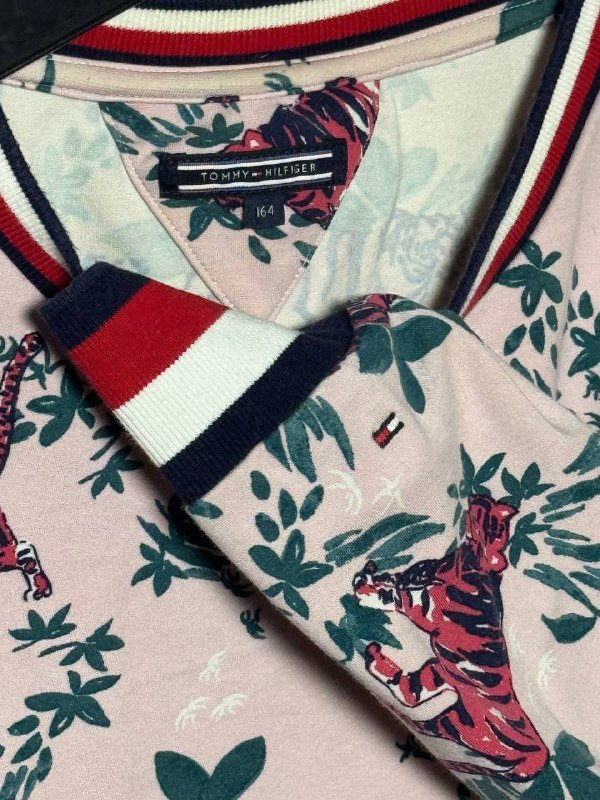 Пиджак, свитшоты, спортивный костюм, брюки, леггинсы, туфли, юбка, косметичка 3