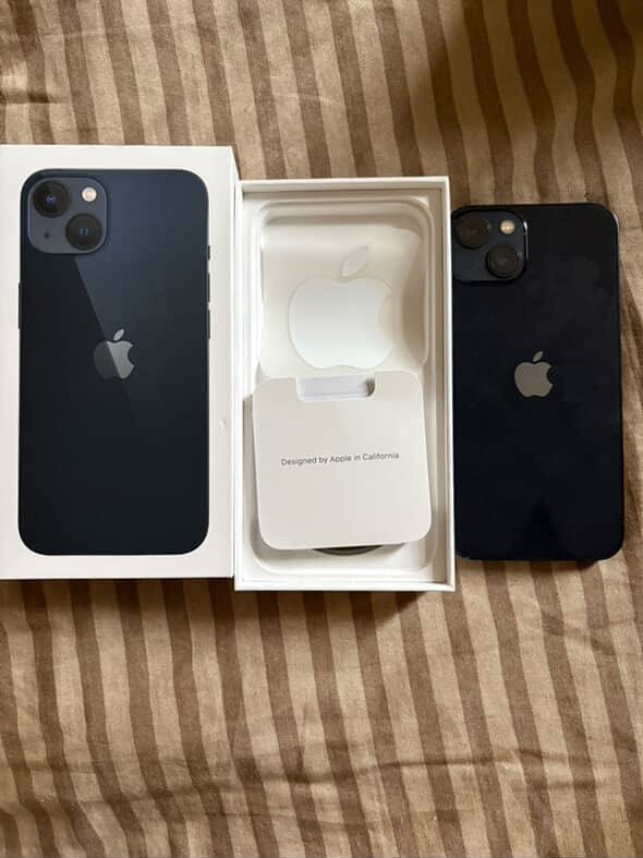 iPhone 13 256 ГБ 1