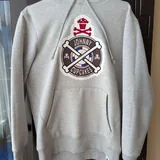 Джинсы Levi's, штаны Empyre, пуловер Levi's, рубашка Dickies, анорак Ellesse, худи Johnny Cupcakes 6