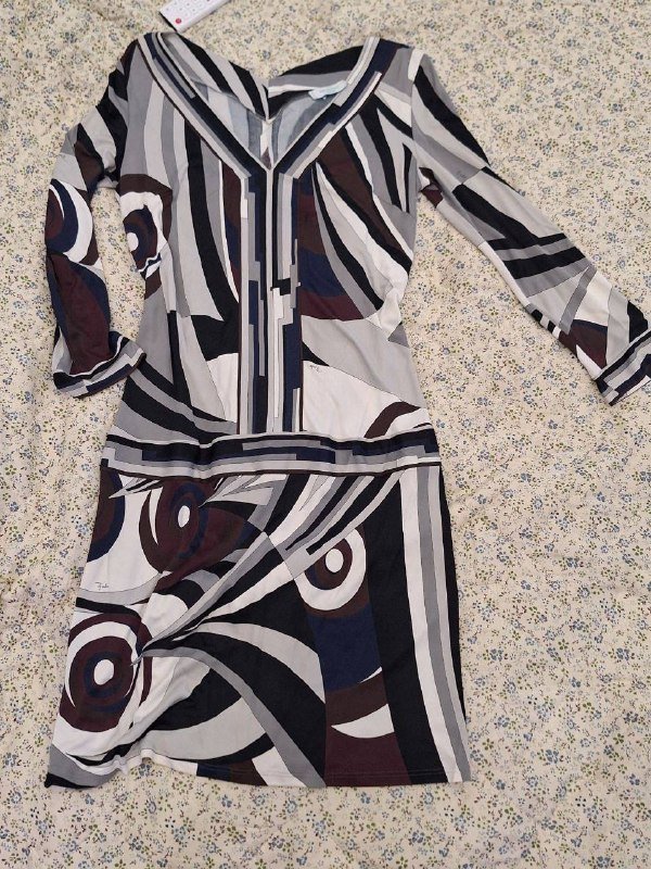 Платья и блузки женские оригинал S