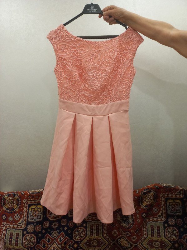 Платья женские размер 42-44 6