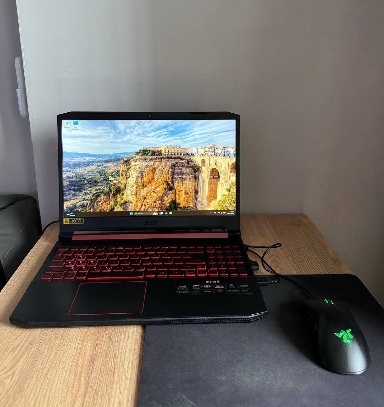 Продам игровой ноутбук Acer Nitro 5 3