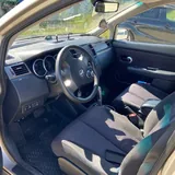 Nissan Tiida 2011 3
