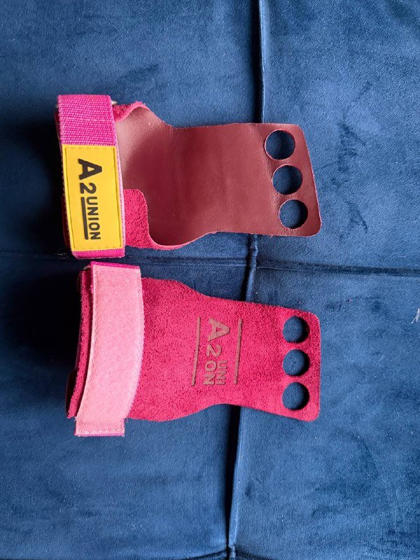 гантели, наколенники, накладки для турника, резинка, перчатки, сумка для телефона 3