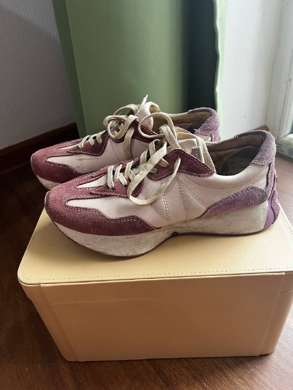 Кроссовки женские 39.5 размера 2