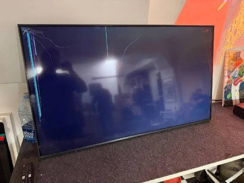 Телевизор LG 55UR78 55 дюймов на запчасти 1