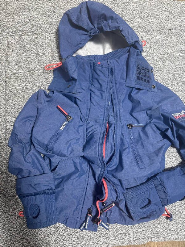 Куртка Superdry размер XS