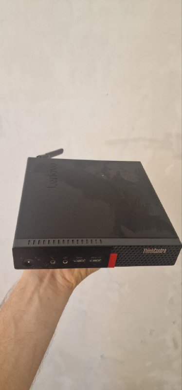 Портативный компьютер Lenovo ThinkCentre i3 16ГБ SSD 256ГБ HDD 512ГБ 3