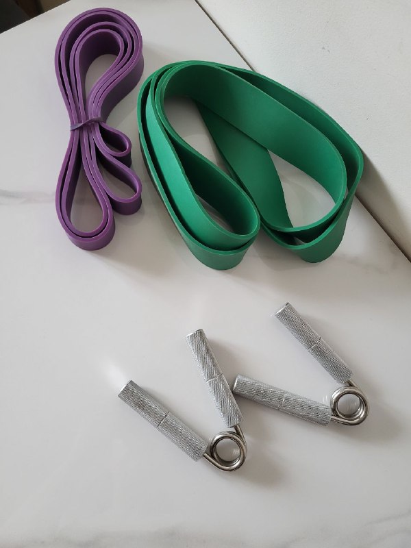 банки для круп, полка а шкаф, крючок для рулона бумажных полотенец, кружки, органайзер для проводов, графин стеклянный, резинки петли, экспандеры кистевые 8