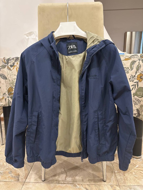 Ветровка куртка Zara для мальчика 12-14 лет