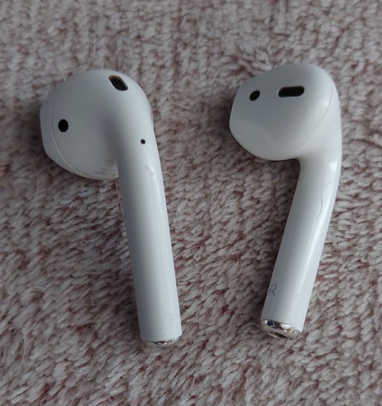 Airpods 1го поколения без кейса