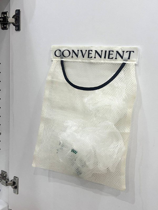 Игрушка-антистресс, карточки, спортивный коврик, розетка с таймером, скотч, корзина для пакетов, подставка для полотенец, банки для хранения, набор специй, тазик 6