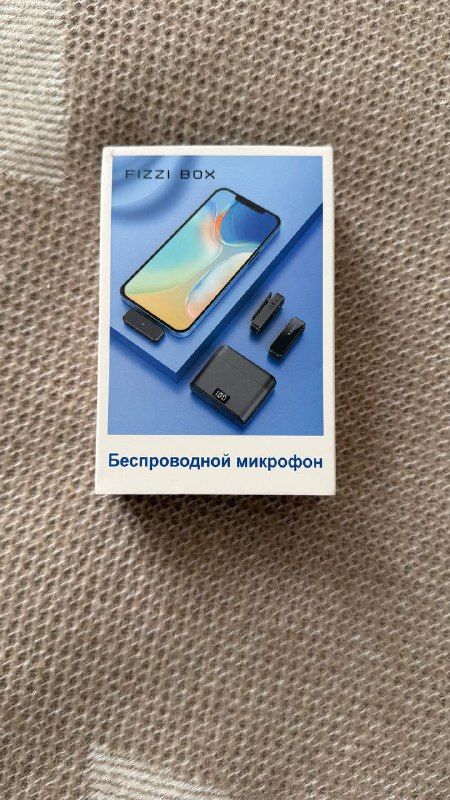 Петличный микрофон с зарядным кейсом и ресивером