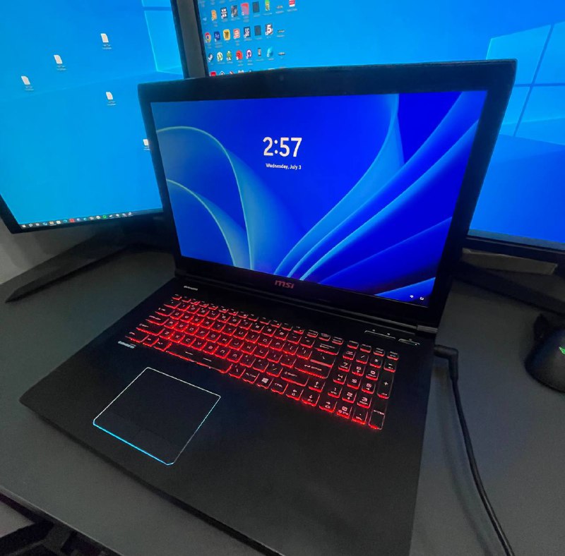 Игровой ноутбук MSI GTX 1070 i7-7700HQ 16GB RAM 2