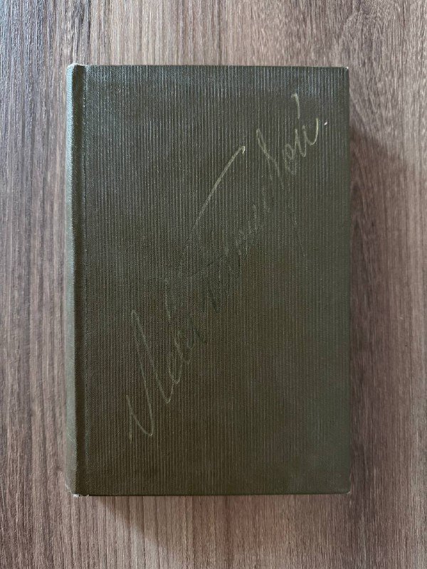 Книги Илья Чавчавадзе, Обломов, Сказки Андерсена, Джек Лондон, Пушкин, Лев Толстой 6