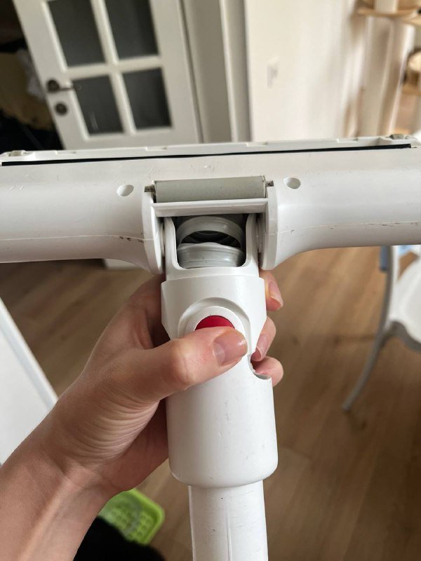 Пылесос Deerma DX888 с дефектом, насадки, крепление 2