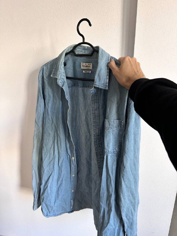 Брюки Levis, Брюки Dickies, Рубашка Pull&Bear, Джинсовая рубашка, Жилетка, Кепка, Сумка Nike, Очки, Шопперы, Селфи палка 10