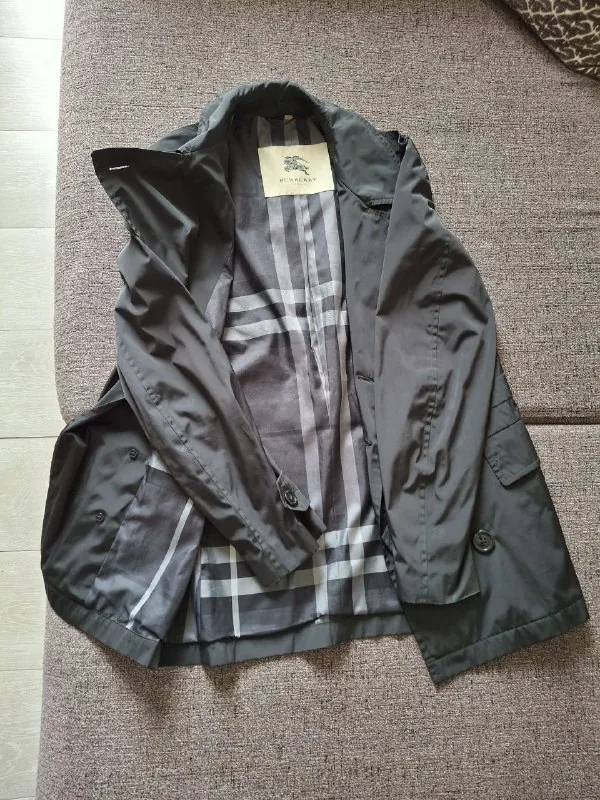 Винтажный мужской и женский плащ Burberry 1