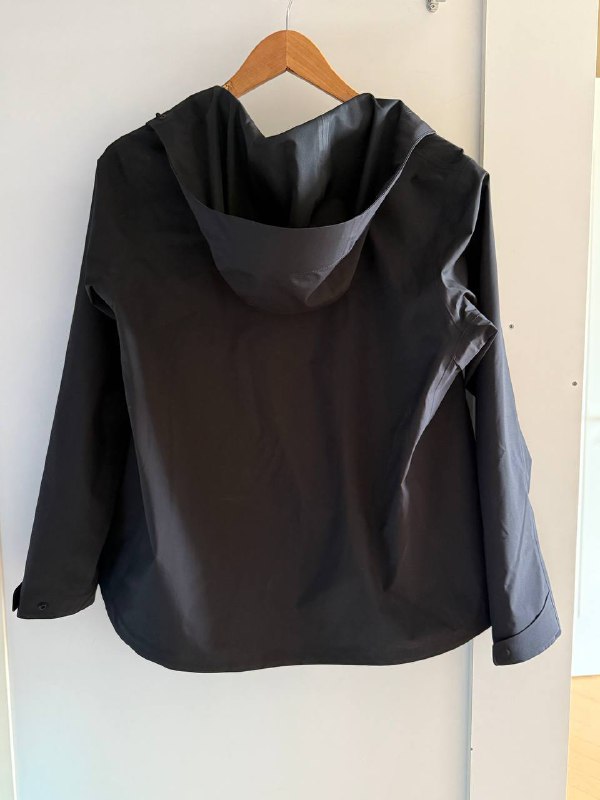 Ветровка Uniqlo (BLOCKTECH Parka), размер S 3