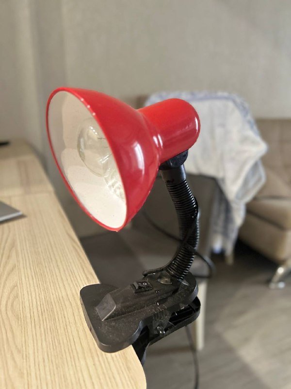 Лампа на прищепке