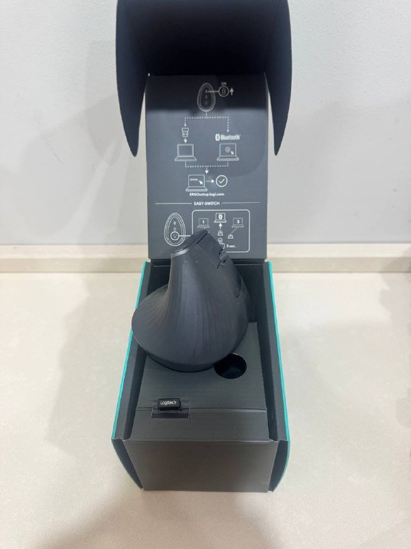 Logitech MX Vertical мышь