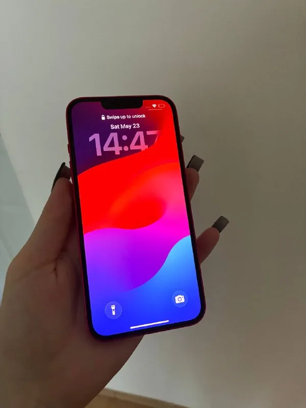 iPhone 14, 256 GB, red 1