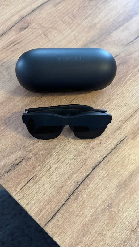 XREAL Air 2 Pro 1