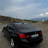 BMW 328i xDrive 3