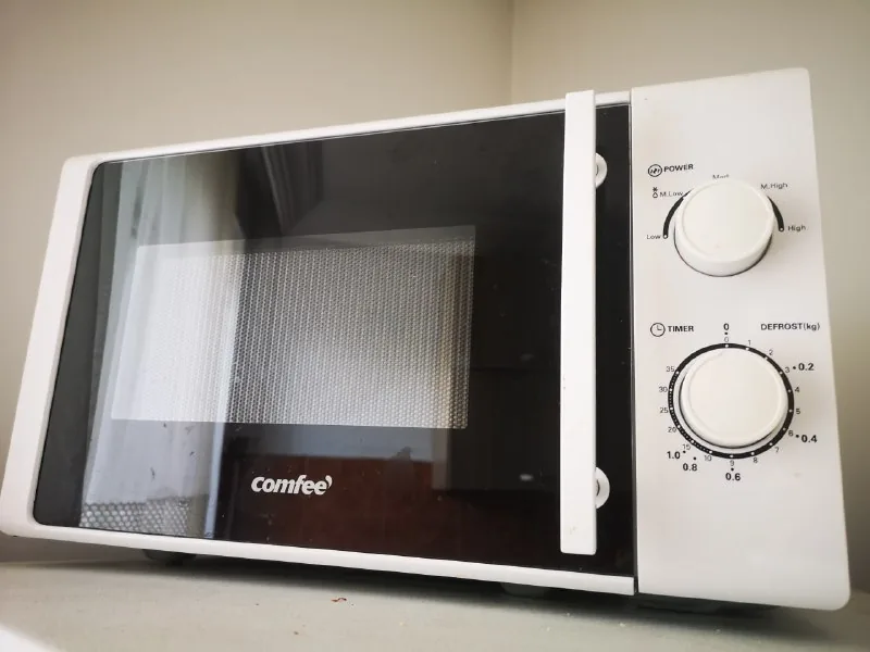 Микроволновка Comfee 20L 1