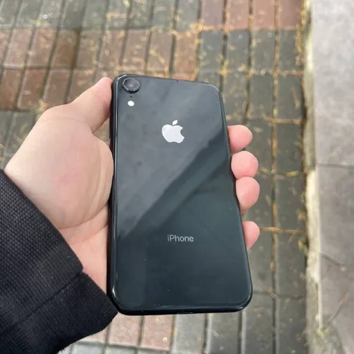 iPhone XR 64 GB