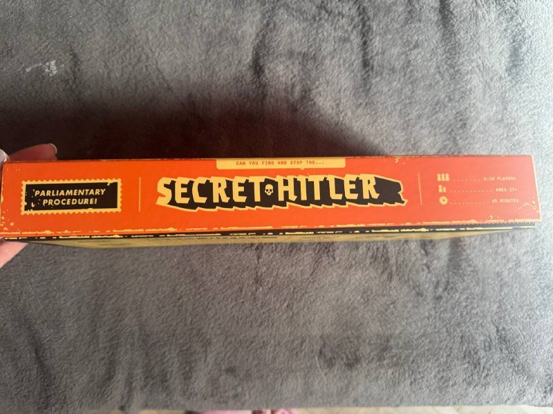 Настольная игра Секретный Гитлер новая 2