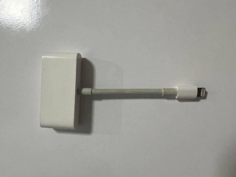 Переходник lightning - VGA (оригинал) 3