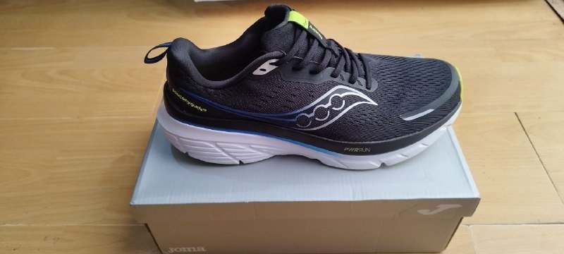 Кроссовки Saucony 45 размера