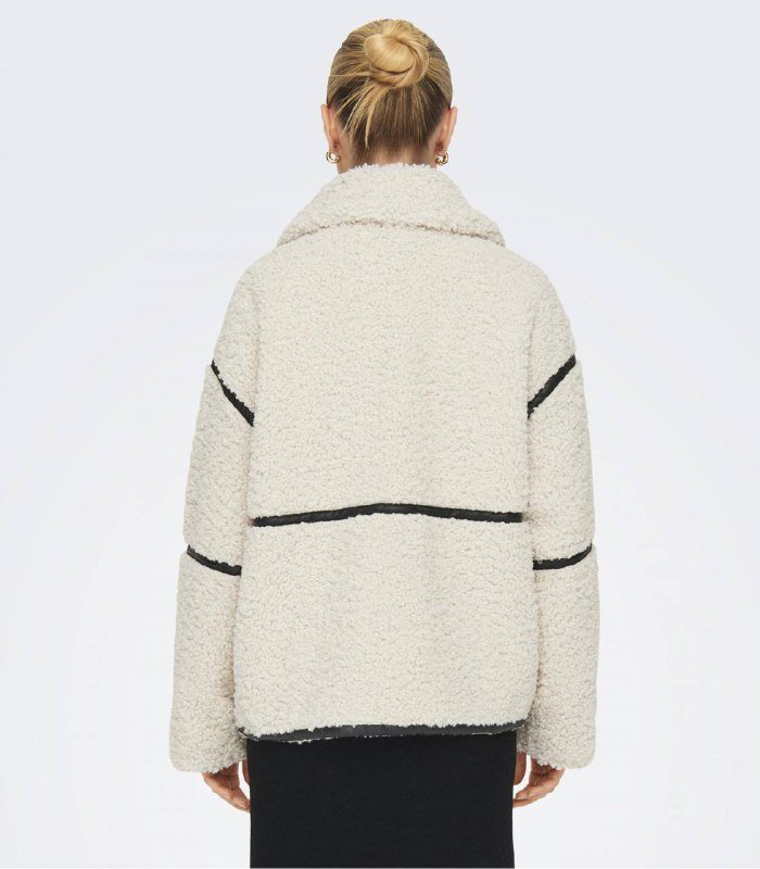 Куртка ветровка женская бренда Only 2