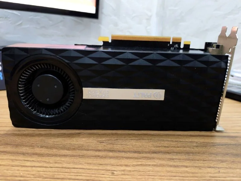 GeForce GTX 970 4GB видеокарта 1