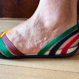 Женские сандалии-балетки Crocs Huarache Flat 4