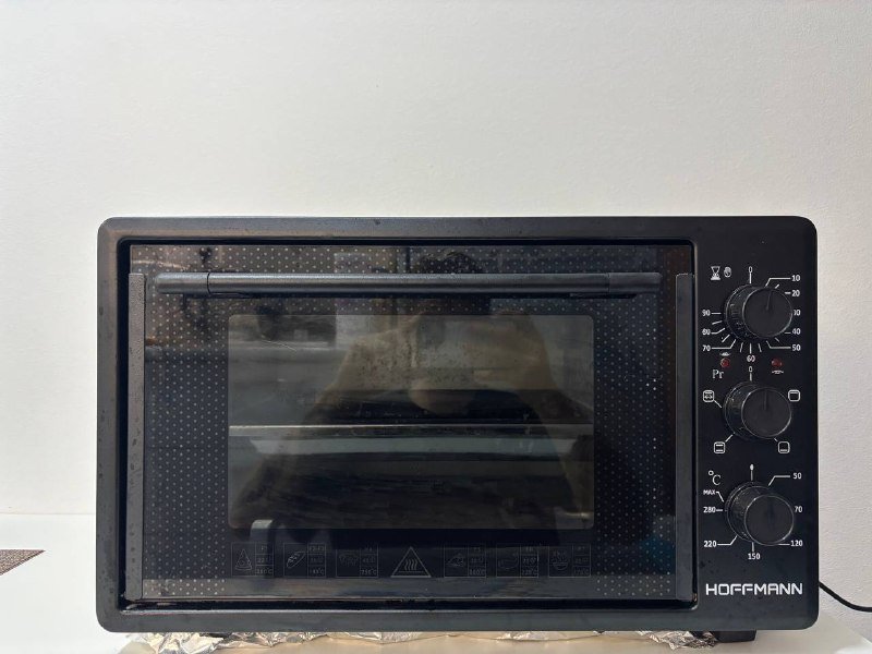 Роутер Tenda AC1200, компьютерный стол Jysk HALSTED, духовка Hoffmann M3540 8