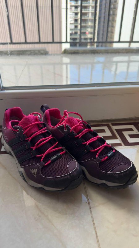 Ботинки сноубордические, крепления, куртки, комбинезон, чехол, кроссовки трекинговые 5